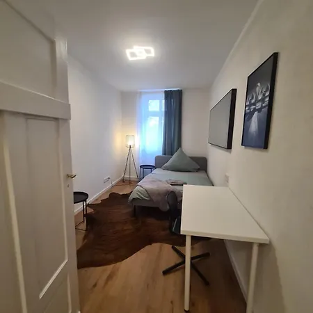Διαμέρισμα Wohnung *