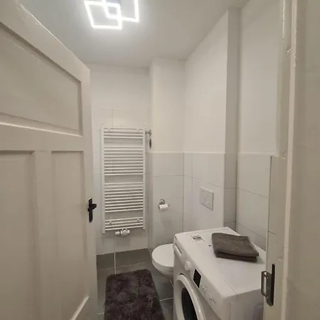 Wohnung 아파트 *